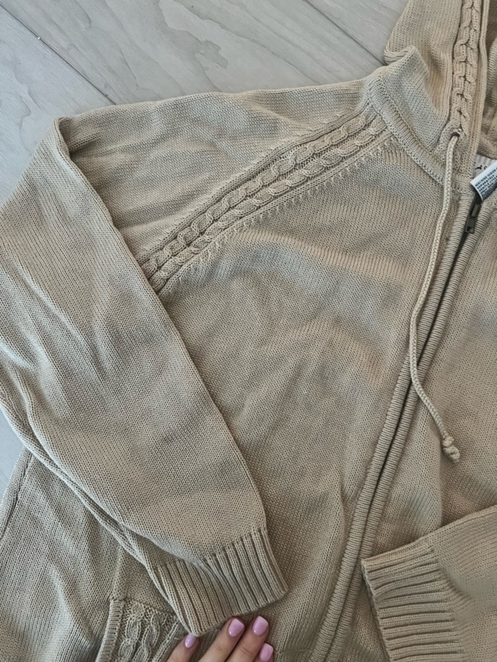 White Stag Beige Hoodie with Cable Knit Detail - Picture 7 of 9